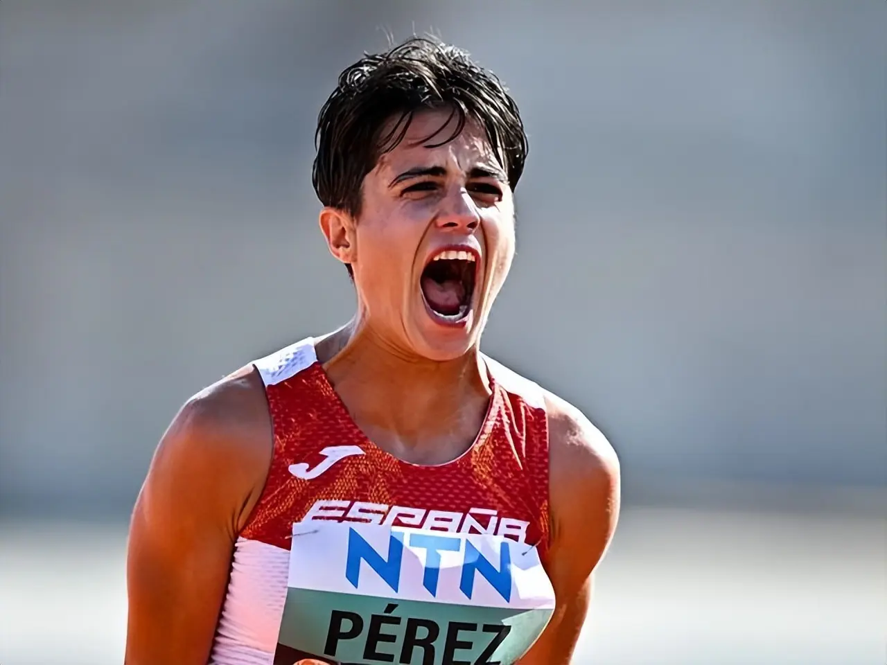 萨雷斯, 吴全明处于